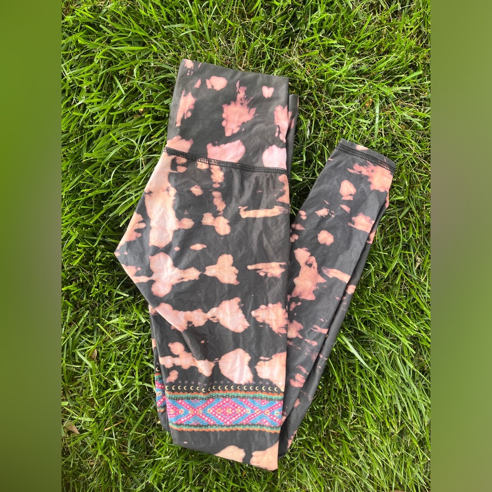 Teeki Cusco Rambler tribal print leggings, size XS, excellent condition - Picture 3 of 4